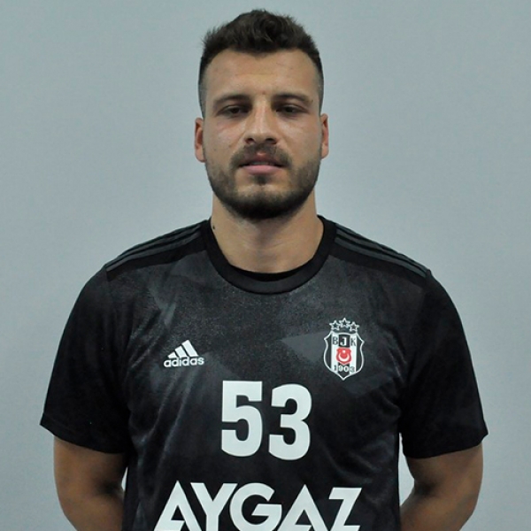 Ömer Ozan  Arifoglu