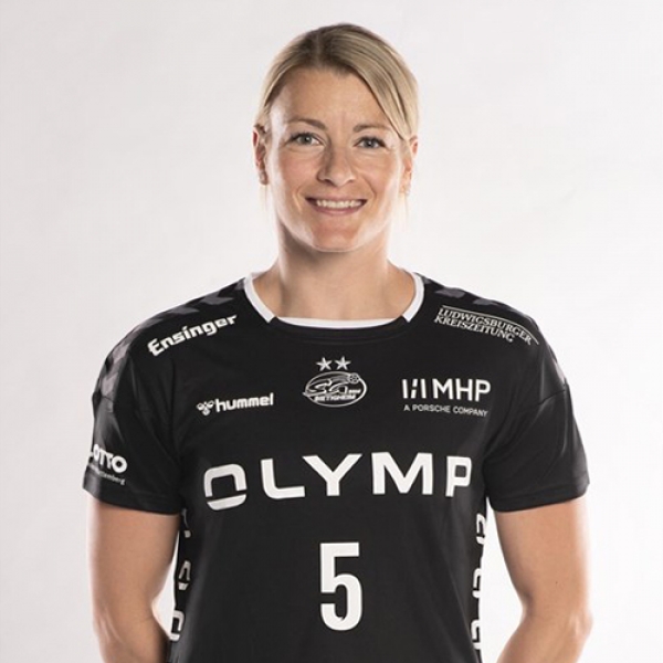 Antje  Lauenroth